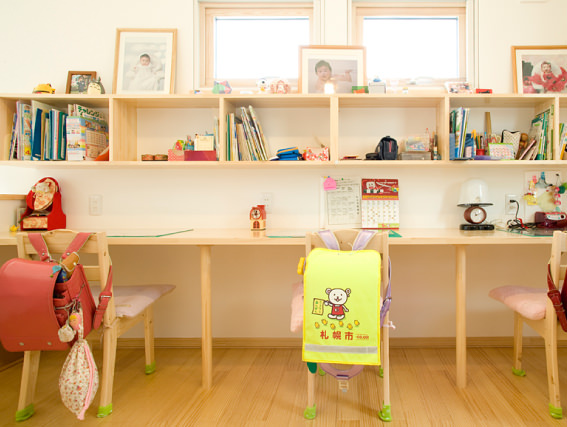 スキップフロアの家 子供部屋