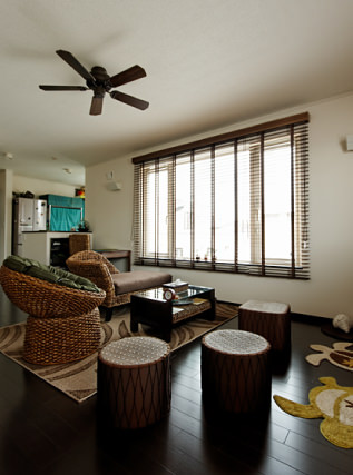 南国を想う家 リビング